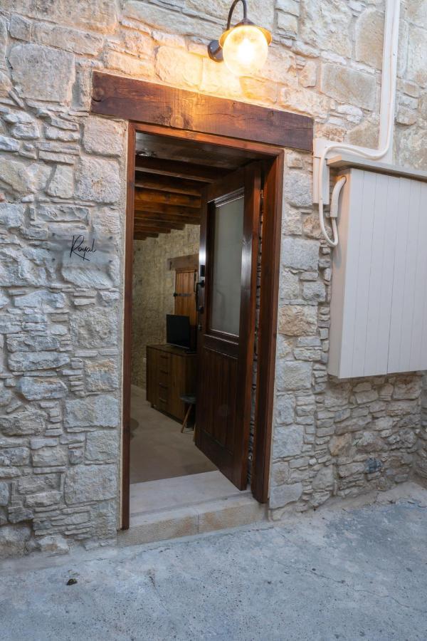 Eidyllio Luxury Suites Omodos Eksteriør bilde