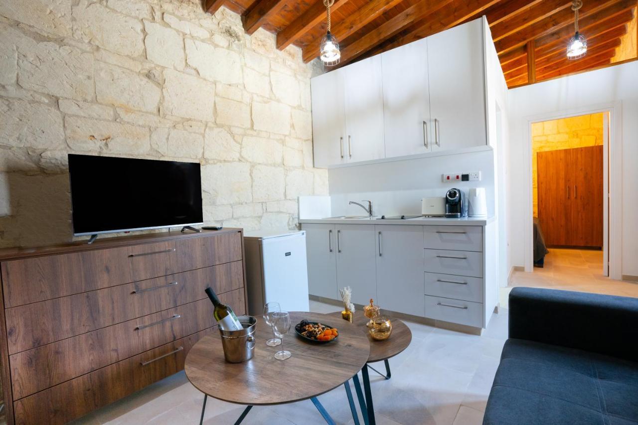 Eidyllio Luxury Suites Omodos Eksteriør bilde